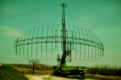 P-14 Oborona radar radar with large antenna on a trailer